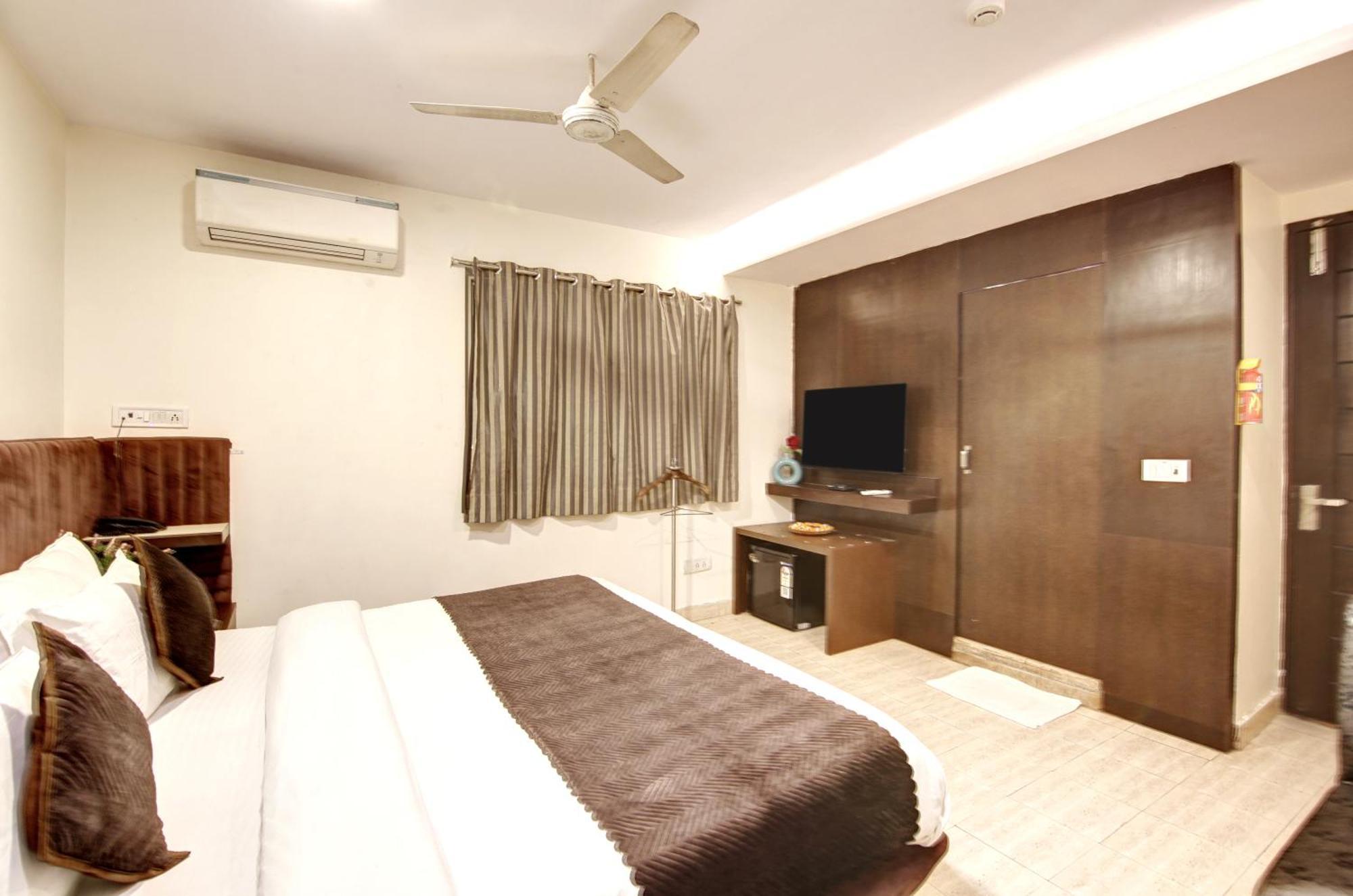 Hotel Wk Comfort - Near White Clove New Delhi Eksteriør bilde